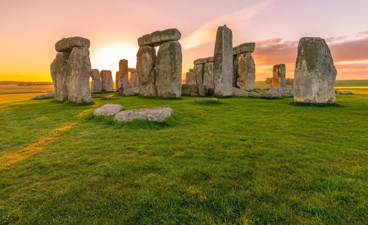 Sunrise at Stonhenge - the ancient people who built this monument knew how to track the sun.